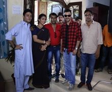 Krunali Madke Sharing Screen Space With Sanjay Kapoor In Nidaan