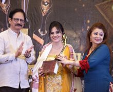 Education Hub Awards 2019 by Dr Divya Saraiya Supported by IAWA Managed of Amar Cine Production