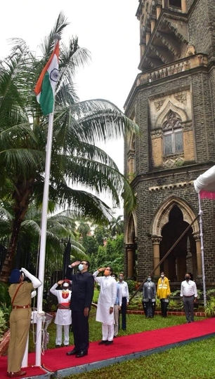 Maharashtra Chief Minister Uddhav Balasaheb Thackeray Hoisted The Flag At The Mumbai High Court